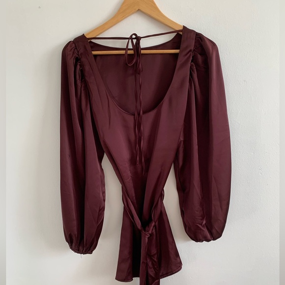 Satin long sleeve dres - Picture 2 of 5